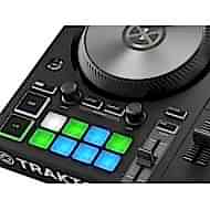 Native Instruments Traktor Kontrol S2 MK3 ile her yerde müzik çalın. 2 kanal DJ sistemi + Traktor pro 3 yazılımı dahil.